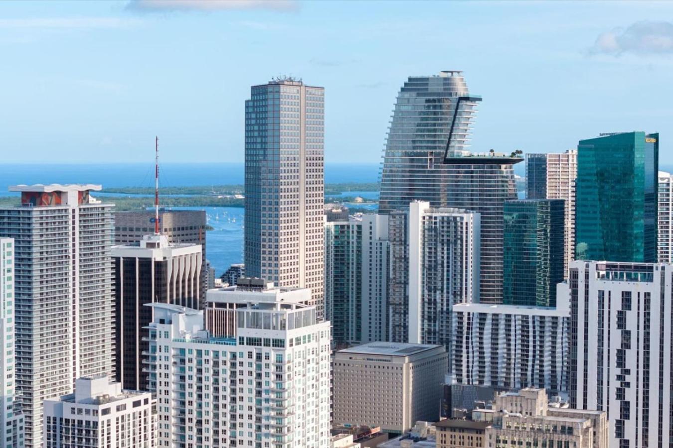 4305 High Floor With And Marina Views Ferienhaus *