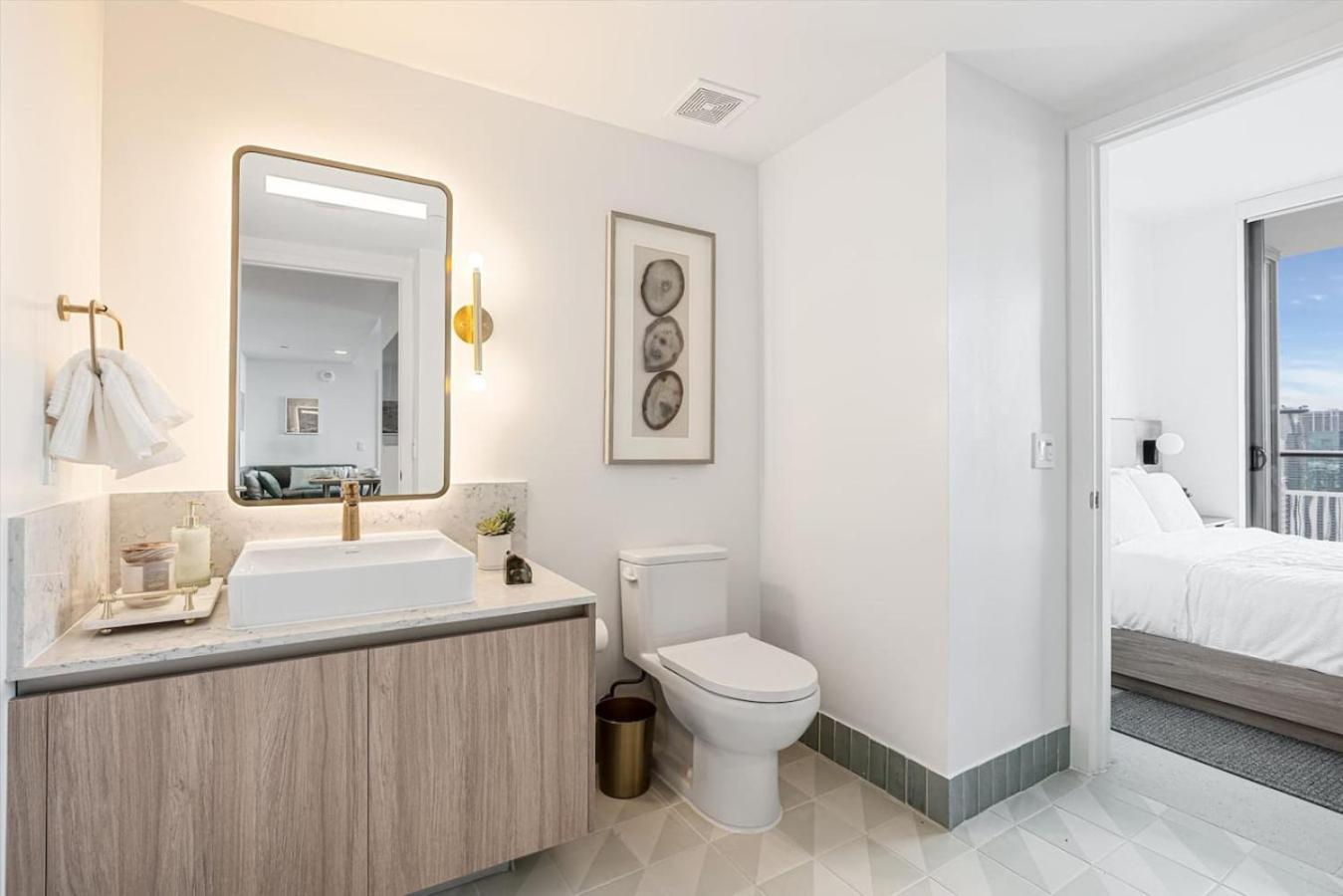 4305 High Floor With And Marina Views Ferienhaus Miami