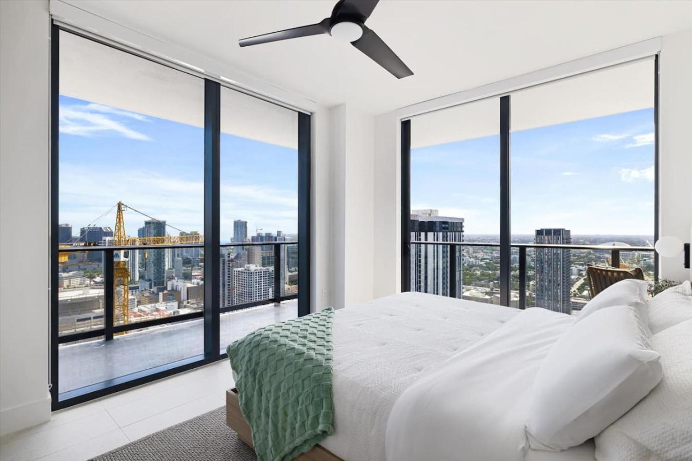 Ferienhaus 4305 High Floor With And Marina Views *